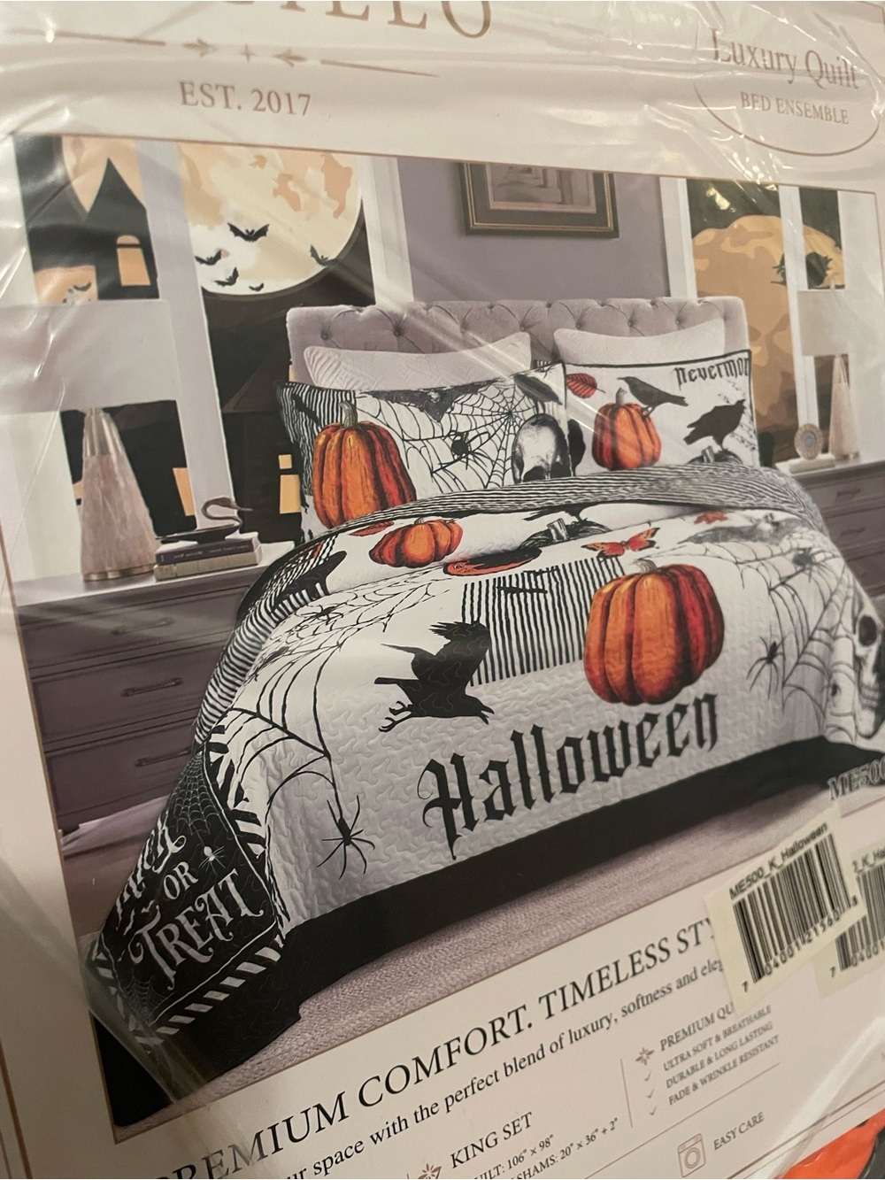 Halloween Quilt King Set NEW Bedding / Bedspread Pumpkin Skull Crow Bat Spider